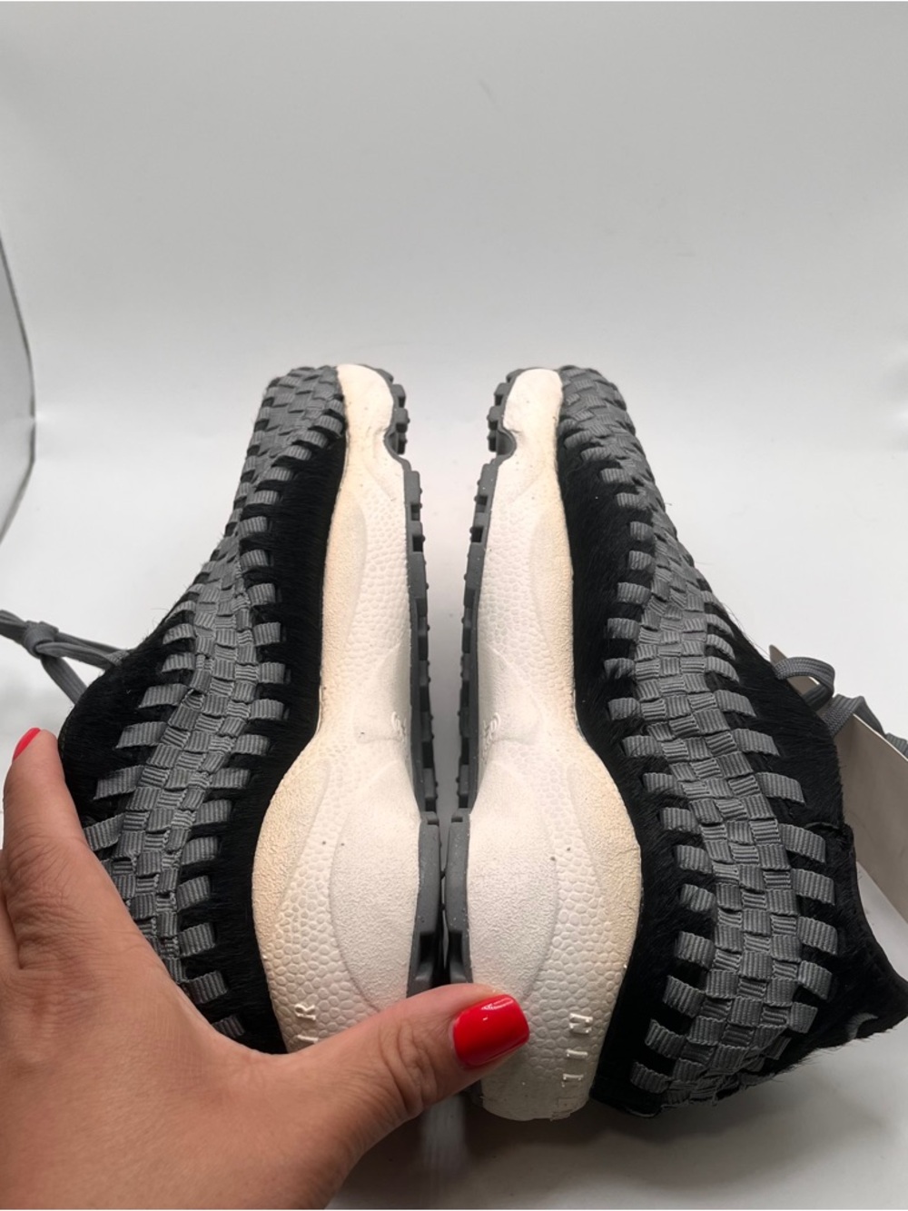 Nike Air Footscape Woven Black and Smoke Grey Nike Woven Slip-On Sneakers SZ5.5 - Picture 9 of 10